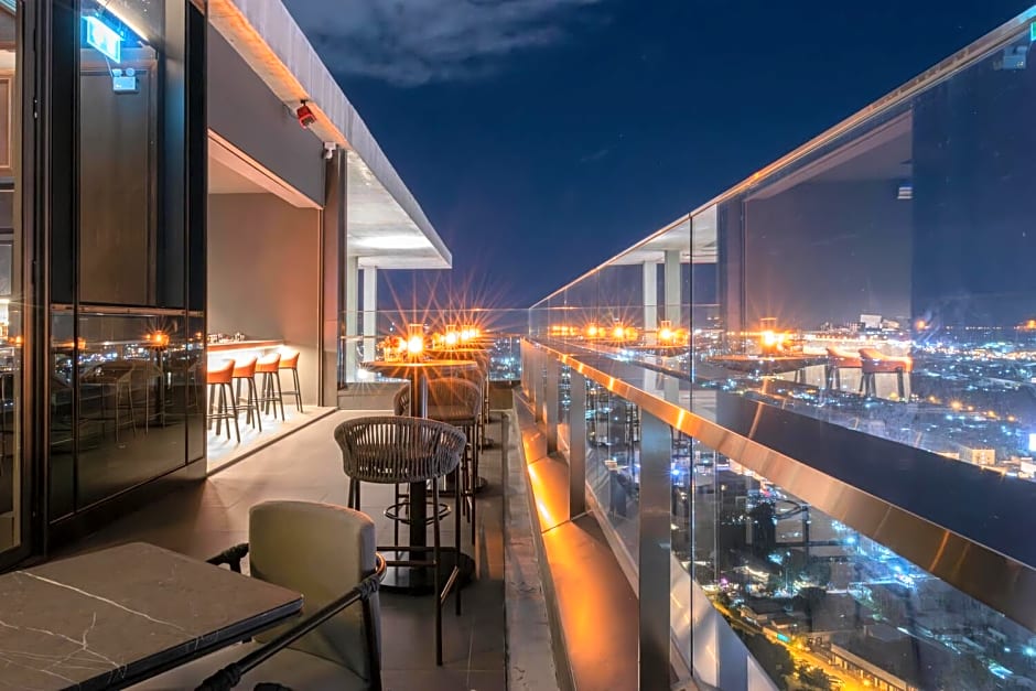 Ad Lib Hotel Khon Kaen