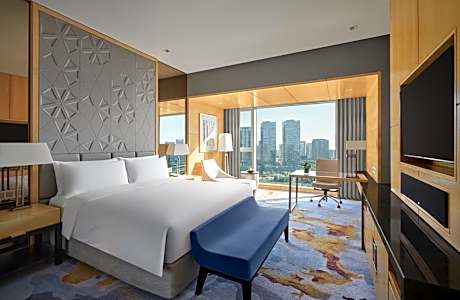 Premium King Room with River View
