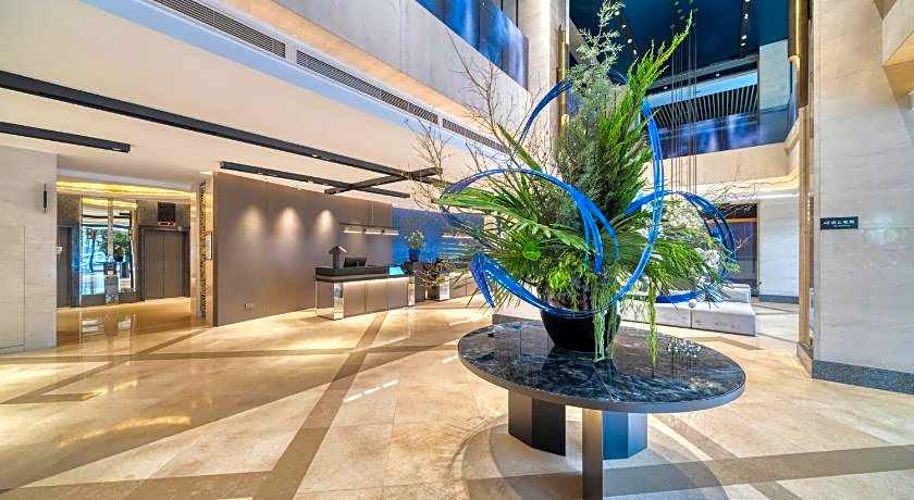 Yiwu International Mansion Hotel