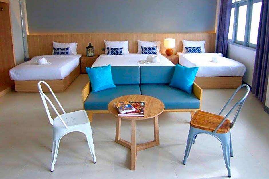 Rajthani Hotel