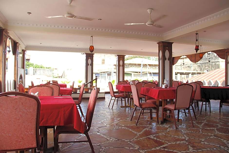 Al-Minar Hotel
