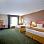 Holiday Inn Express Hotel & Suites Lincoln South