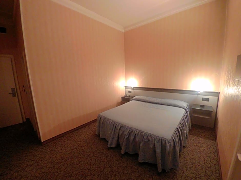 Hotel Ada