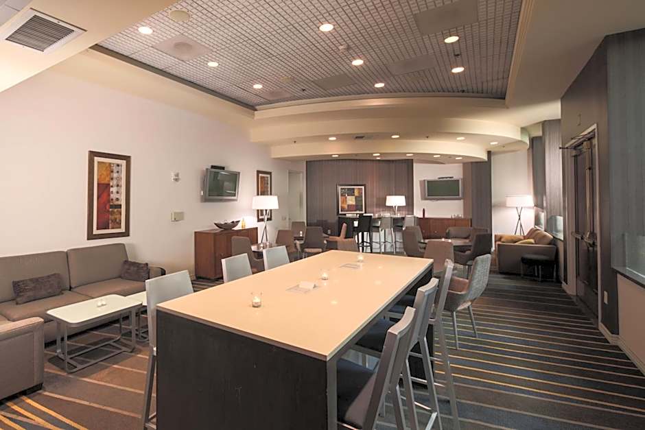 Anaheim Marriott Suites