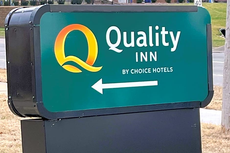 Quality Inn I-70 at Wanamaker