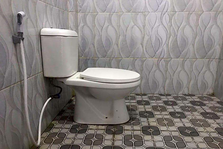 OYO 92603 Lidya Homestay