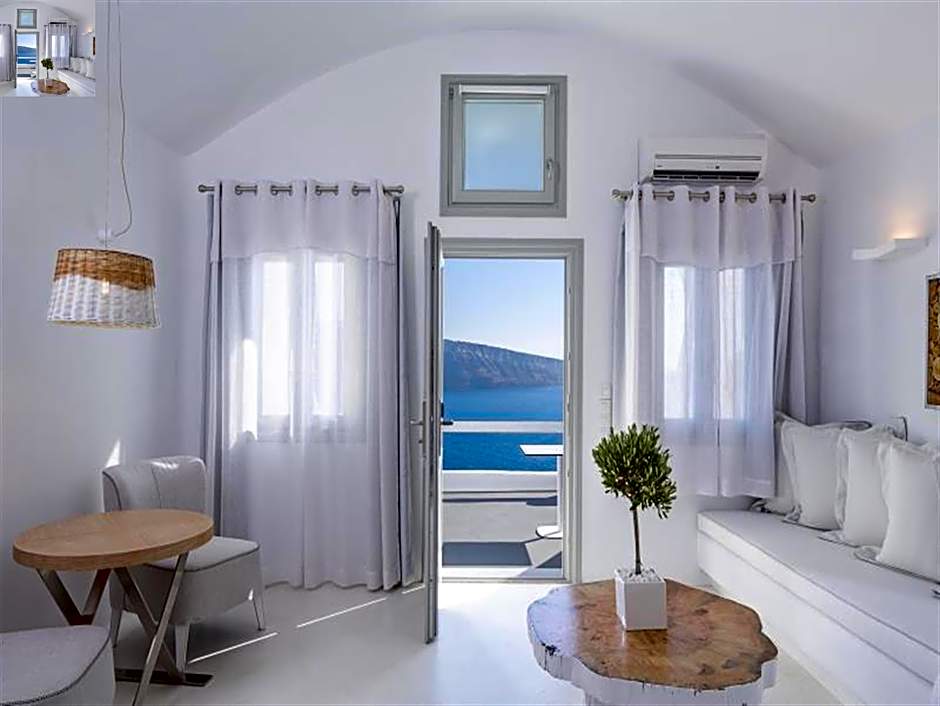 Photo 1 of 8 of Honeymoon Suite, Jacuzzi®