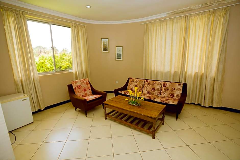 Keys Hotel Mbokomu Branch