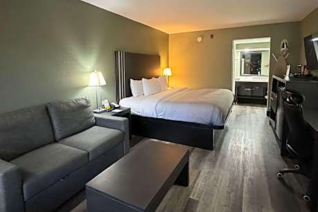 King Room - Accessible/Non-Smoking