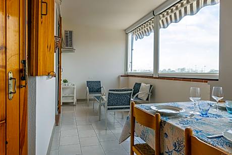 Lido degli Estensi Terrace Apartment