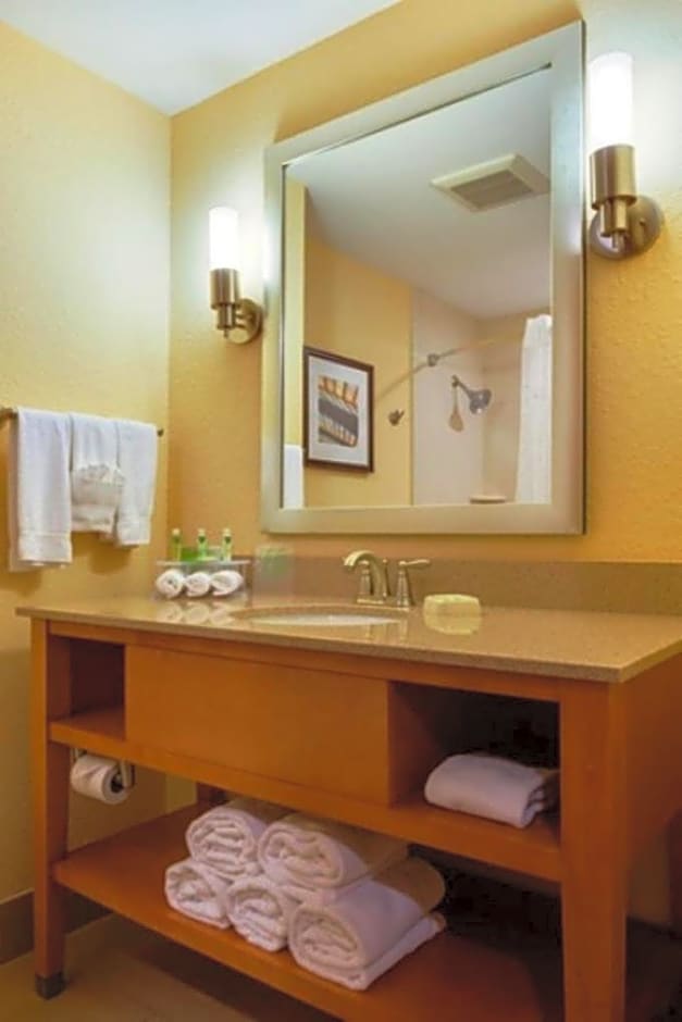 Holiday Inn Express Fort Lauderdale Airport South