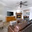 Pelican Inn & Suites