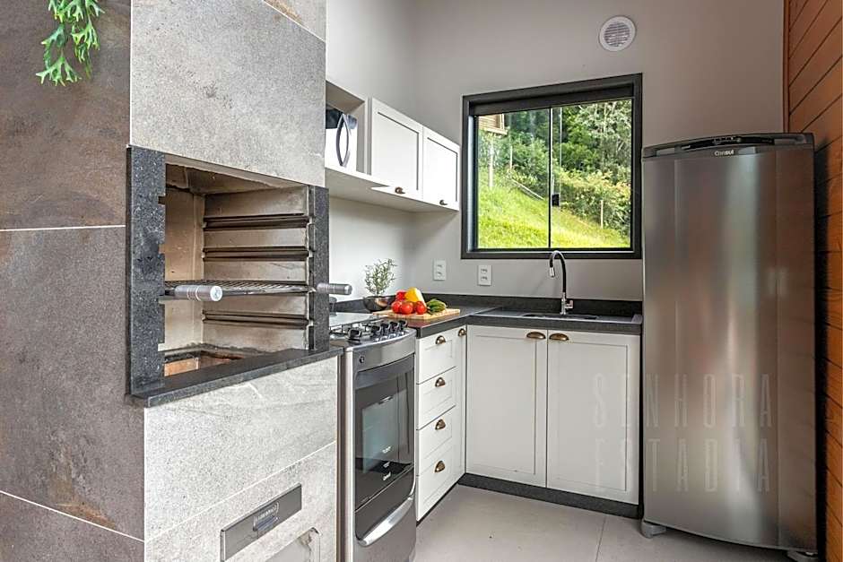 Villas Mornas Mountain Cabin Jacuzzi, Beach Tennis