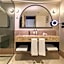 Duo Hotel Lisbon, Curio Collection by Hilton