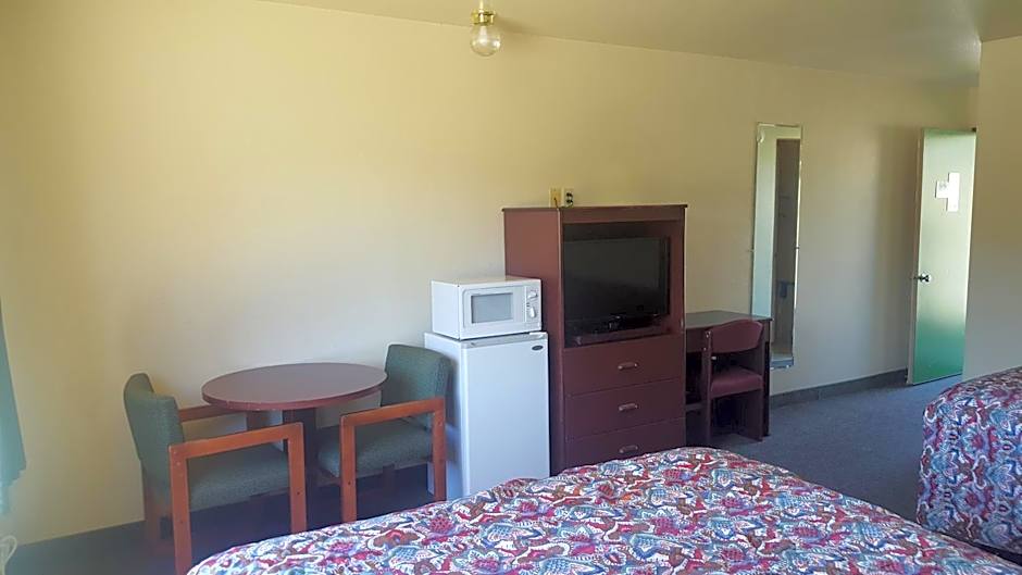 Safari Inn Motel