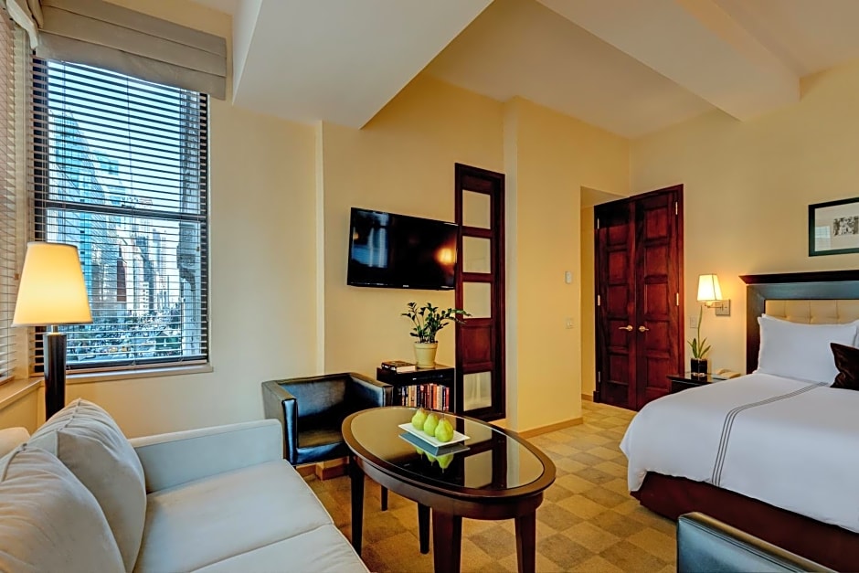 Library Hotel