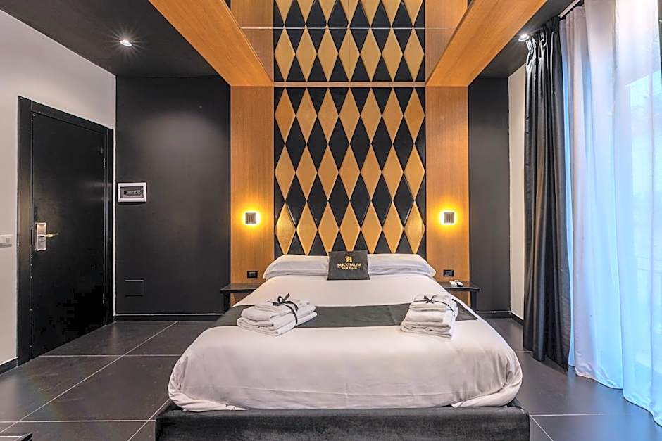Maximum hub suite&spa