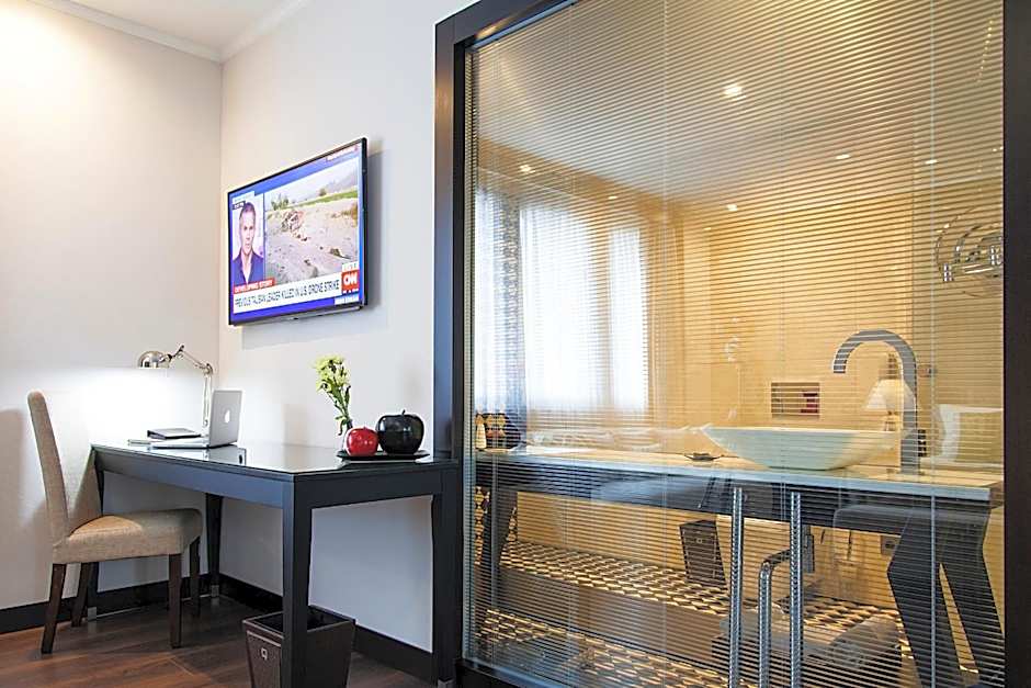Quentin Boutique Hotel