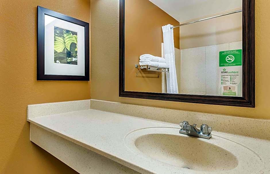 Extended Stay America Suites - Minneapolis - Maple Grove