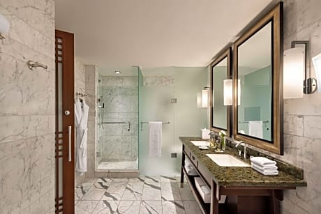 Executive Terrace King