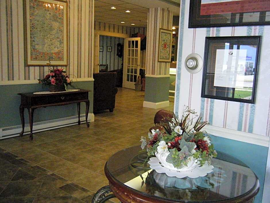 Claymore Inn and Suites