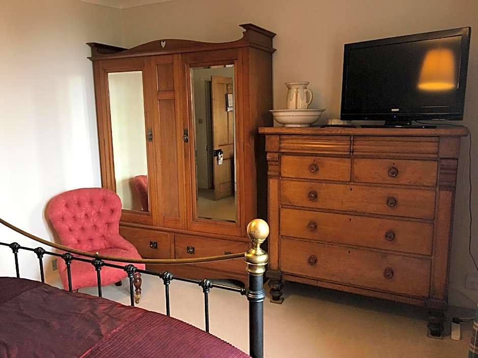 Ashbury Bed & Breakfast