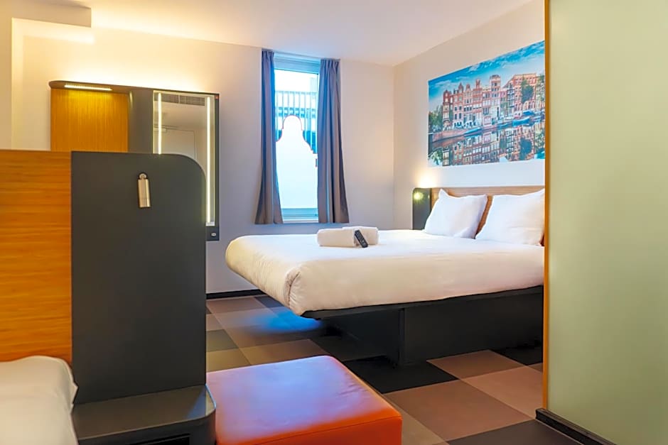 easyHotel Amsterdam Arena Boulevard