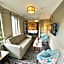 Waterloo Town House & Suites