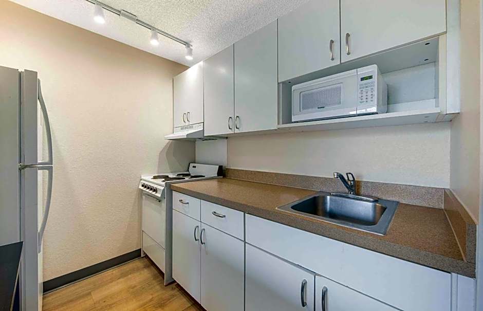 Extended Stay America Suites - Fort Lauderdale - Cypress Creek - NW 6th Way
