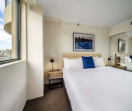 1 Bedroom City View Apartment