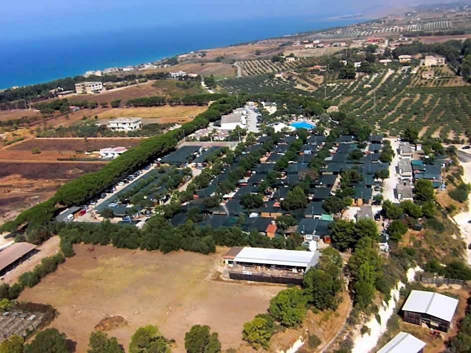 Kamemi Village & Camping