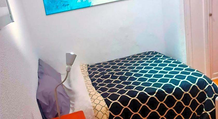 GRAN VIA VALVERDE Apartaments & ROOMS PARKING