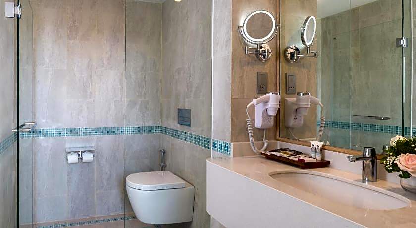 Mercure Samui Chaweng Tana Hotel