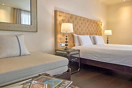 Standard Double Suite