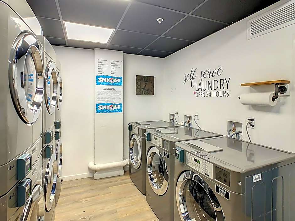 Pet Friendly in Orlando area near Disney