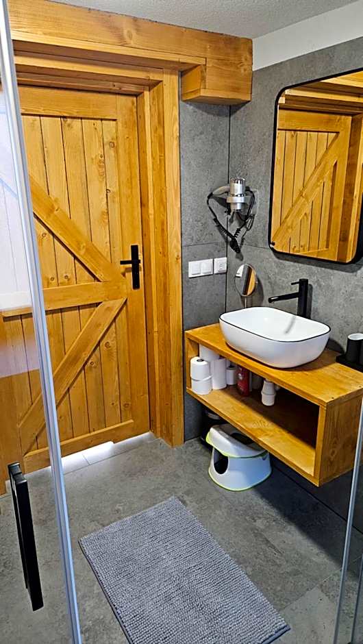 Apartament NA PIĘTERKU