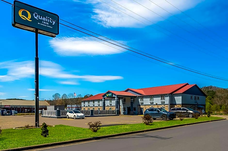 Photo 1 of 50 of Quality Inn Fort Payne