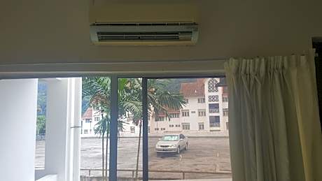 Stay with Comfort at Selesa Hillhomes - T11GGB