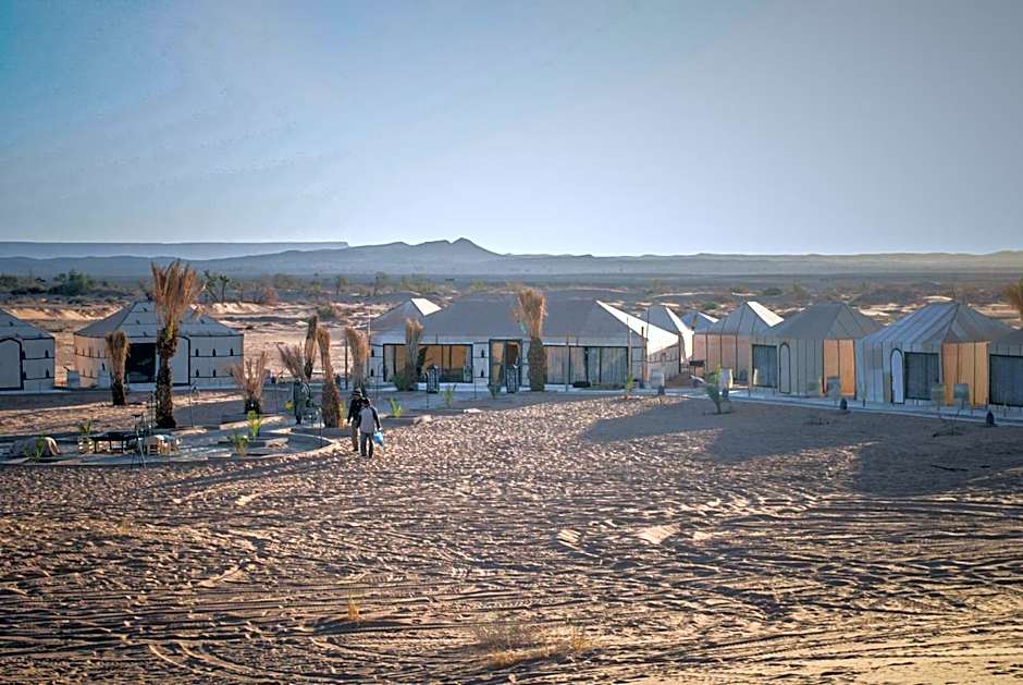 The Luxury ERG Safari Camp