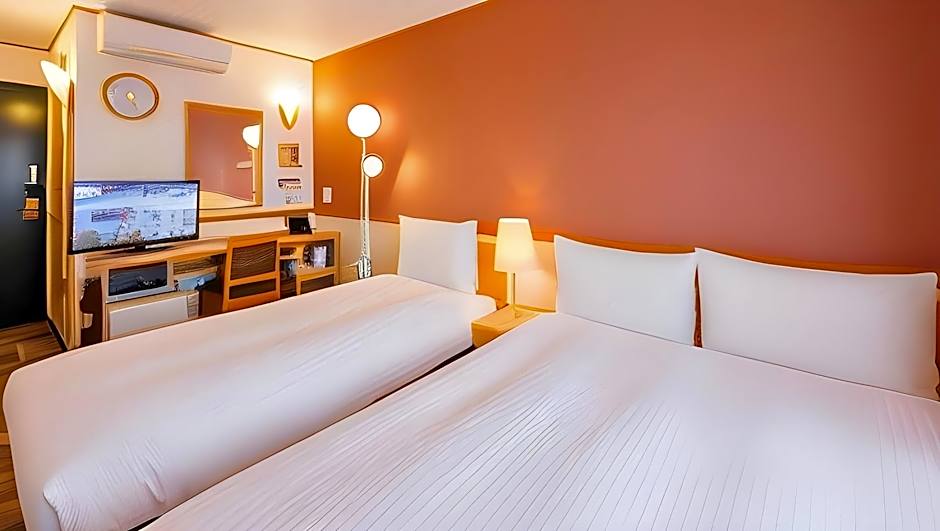 Toyoko Inn Kitakyushu Airport