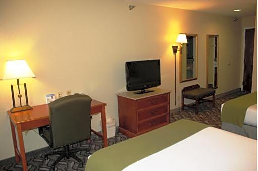 Holiday Inn Express Hotel & Suites Lonoke I-40 By IHG