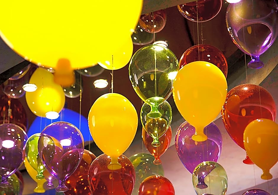 Royal Group Motel Fengshan Branch