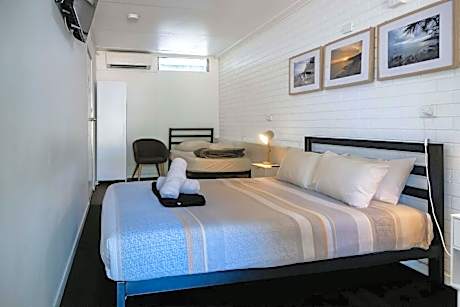 Double Room with Shared Bathroom