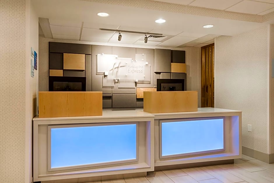 Holiday Inn Express Lorton By IHG
