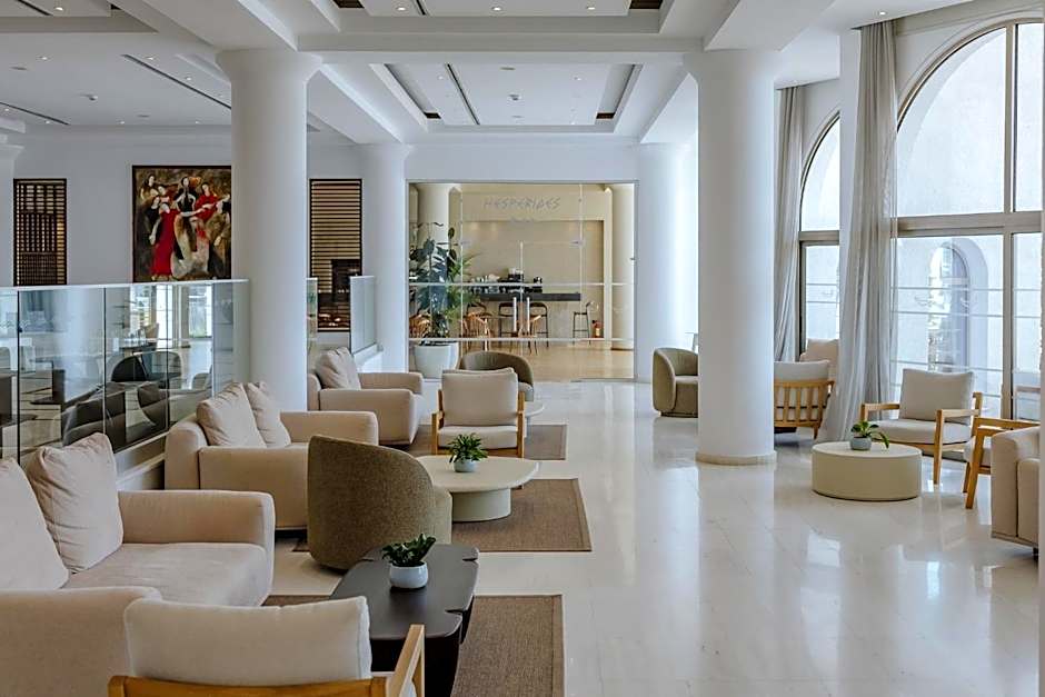 Golden Coast Beach Hotel