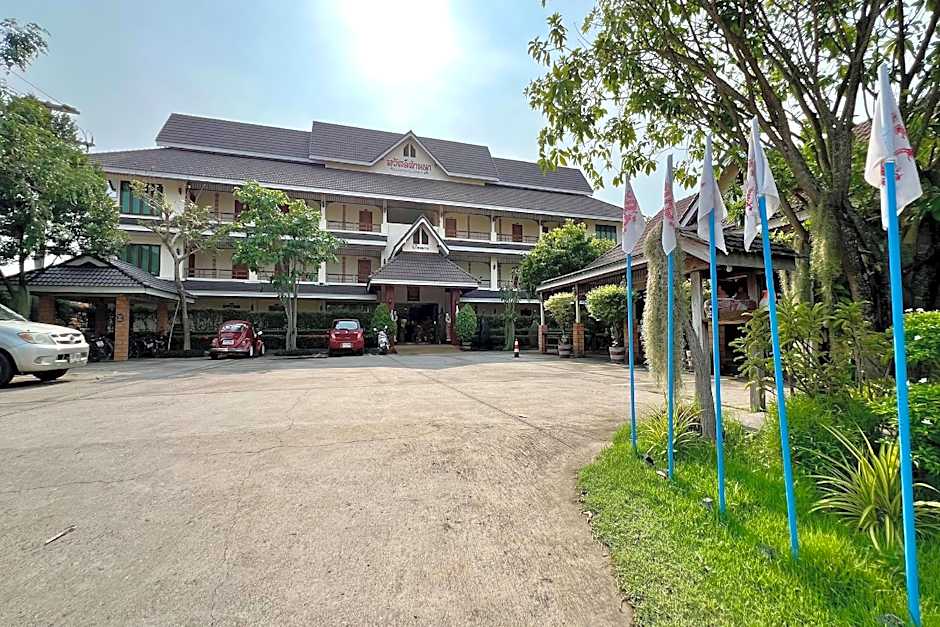 Sawadeelanna Hotel