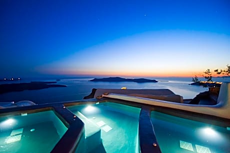 Sophia Luxury Suites