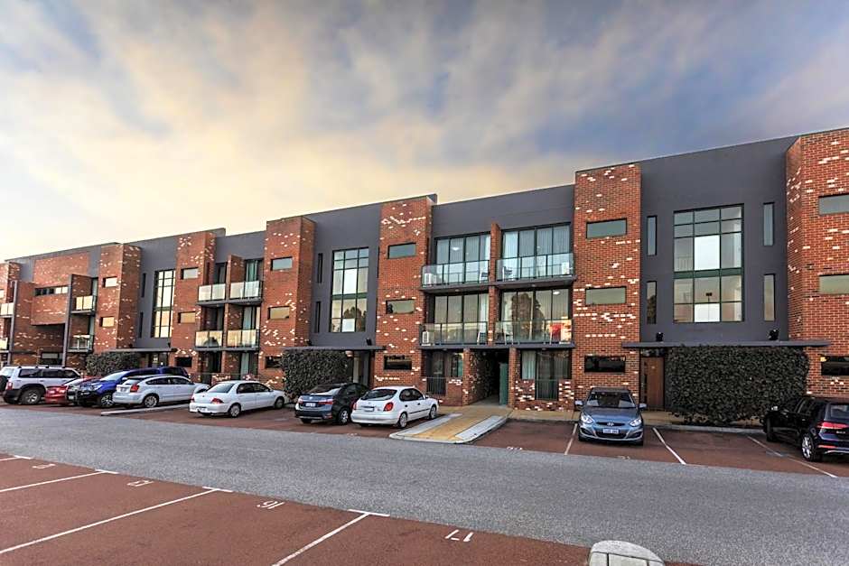 Perth Ascot Central Apartment Hotel