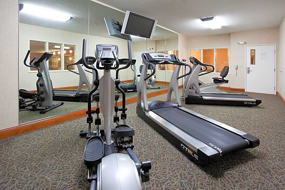 Holiday Inn Express Hotel & Suites Fort Collins By IHG