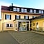 Hotel & Restaurant In der Breite